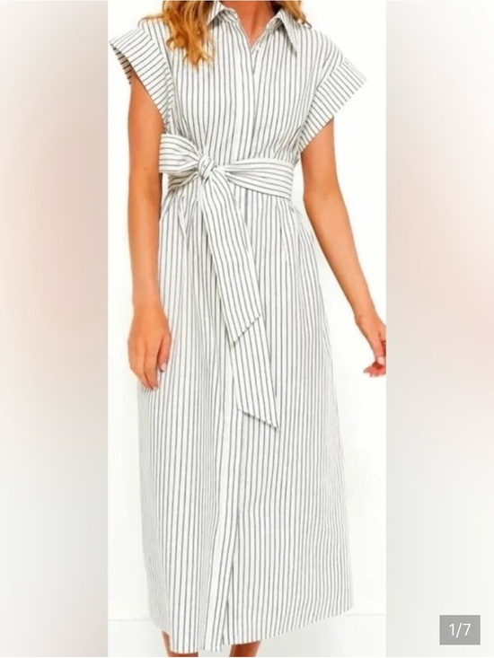 Tuckernuck Dresses & Skirts - NWT Tuckernuck Linen Stripe
Callie Dress